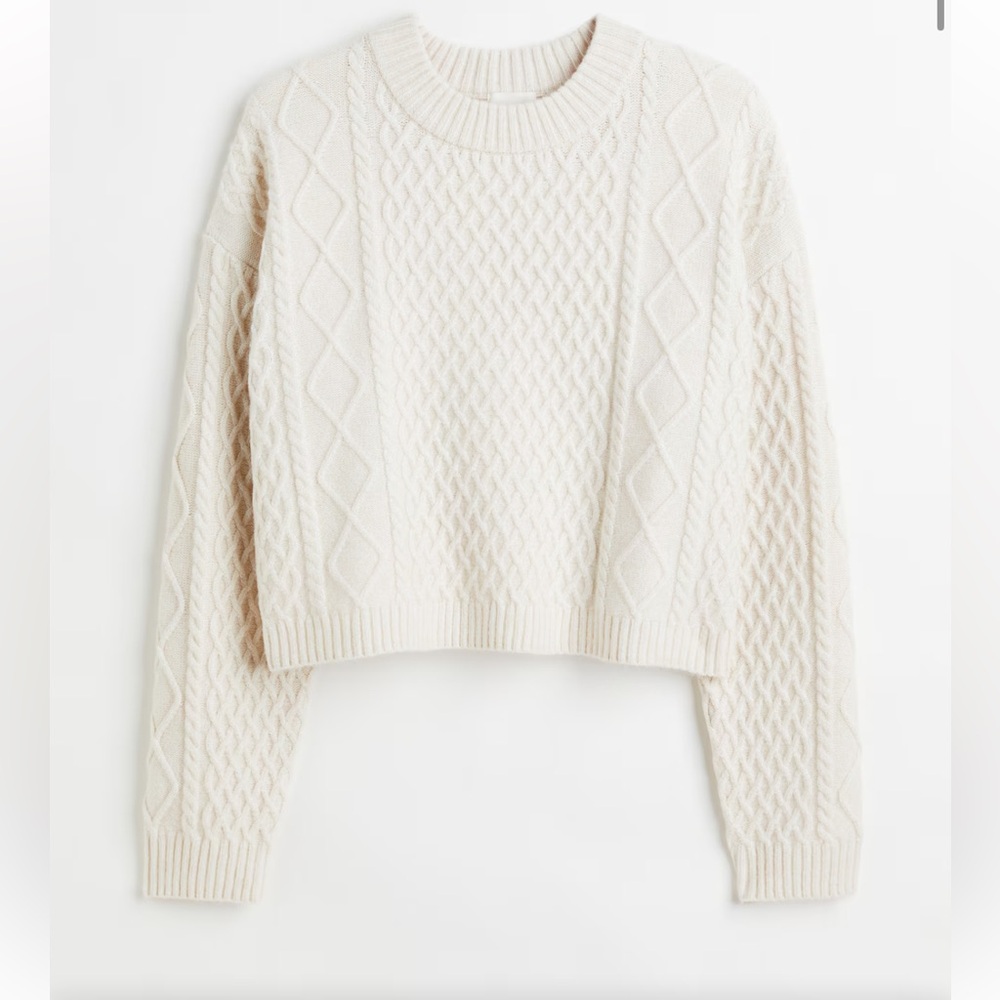 H&M Crop Cable Knit Sweater Cream
